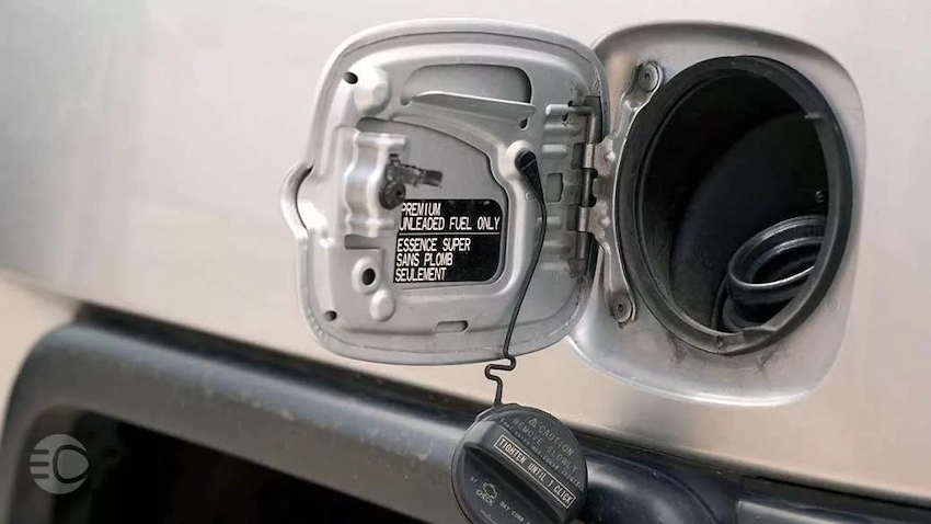 خرابی باک بنزین و بوی بنزین در ماشین