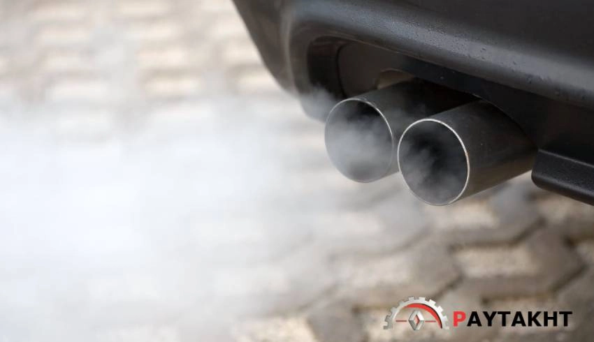 چرا دود سفید از اگزوز خارج می‌شود؟