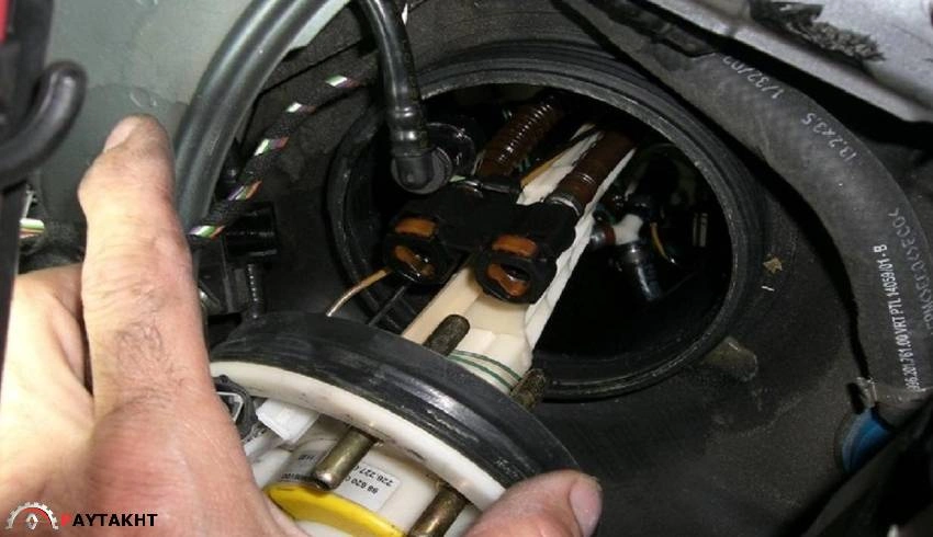 راهکارهای جلوگیری از هواگیری باک بنزین خودرو