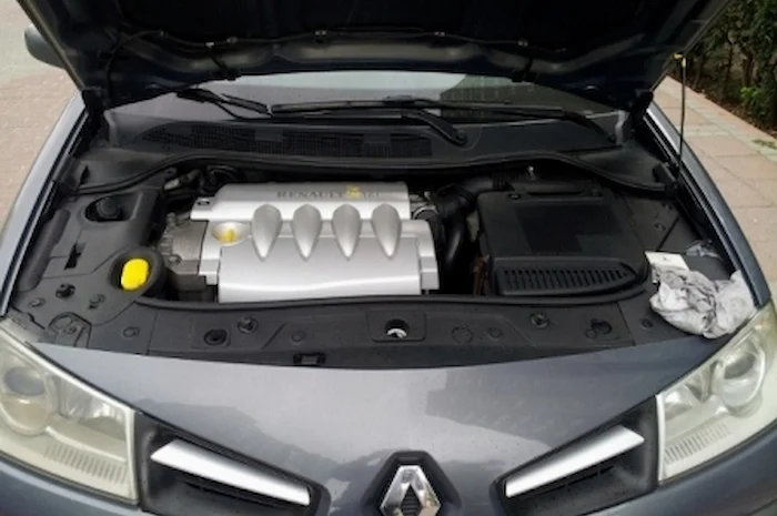  مشکلات رنو مگان