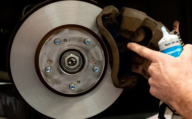  زمان تعویض لنت ترمز ال 90